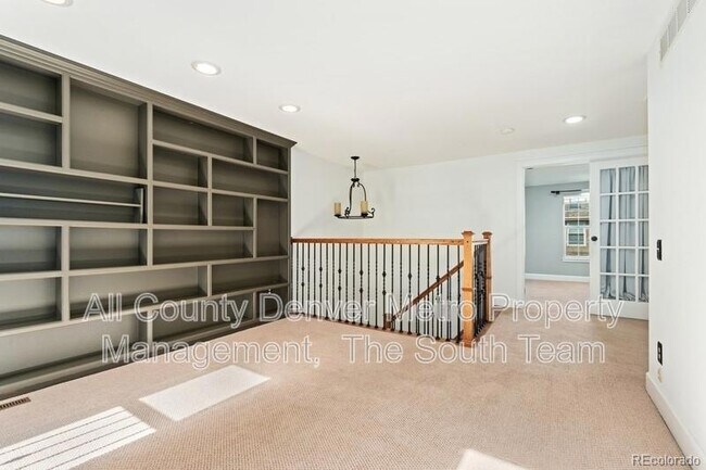 Building Photo - 7731 S Curtice Way