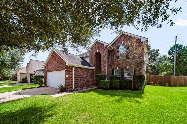 Building Photo - 23411 W Pine Ivy Ln