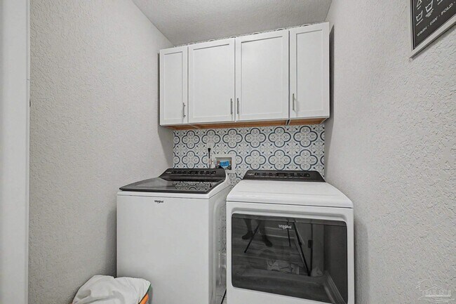 Building Photo - 3613 Berkley Ln