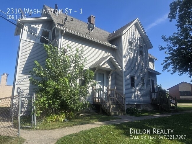 Building Photo - 2310 Washington St