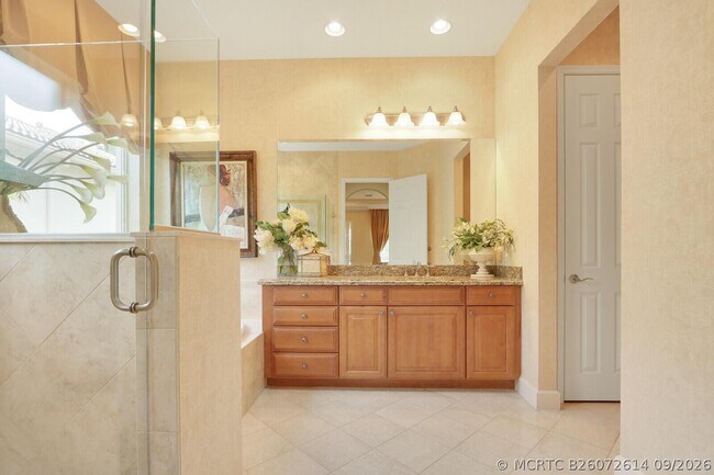 Building Photo - 9885 SW Torriente Ln