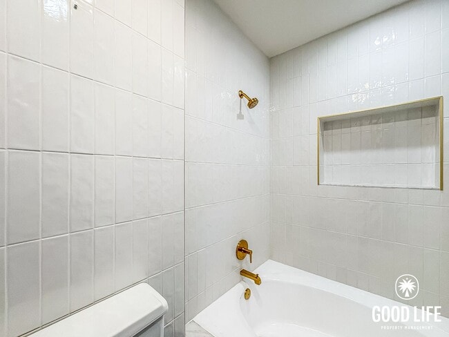 Building Photo - SD: 2BD/2.5BA Condo in Carlsbad with Community Pool, Two Balconies & Assigned Parking