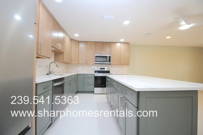 Building Photo - 6124 Principia Dr