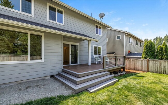 Building Photo - Beautiful 4 bedroom in Bonney Lake WA - Ap...