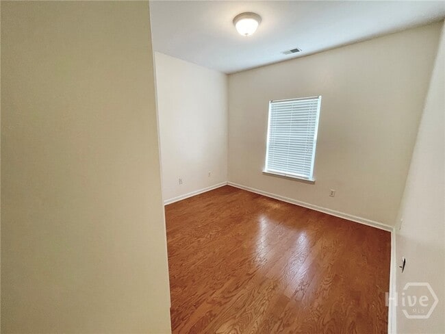 Building Photo - 50 Blue Oak Dr