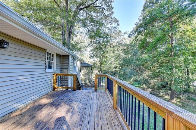 Building Photo - 478 Dorsey Cir SW