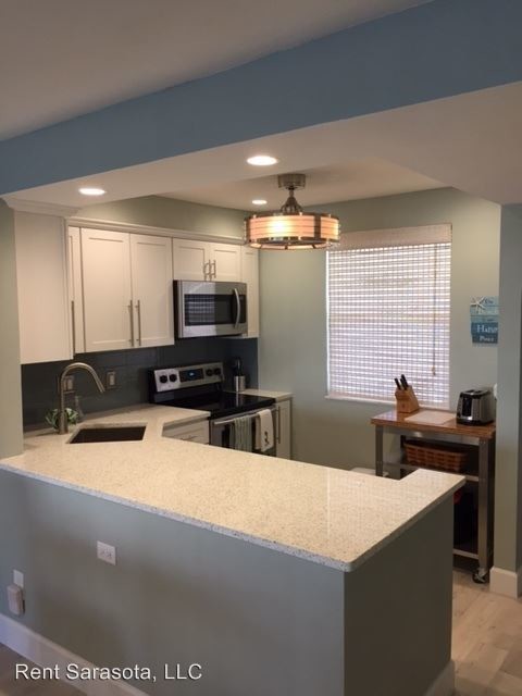 Building Photo - 4330 Falmouth Dr