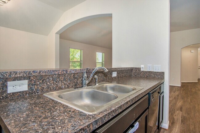 Building Photo - 13006 Lazy Ln