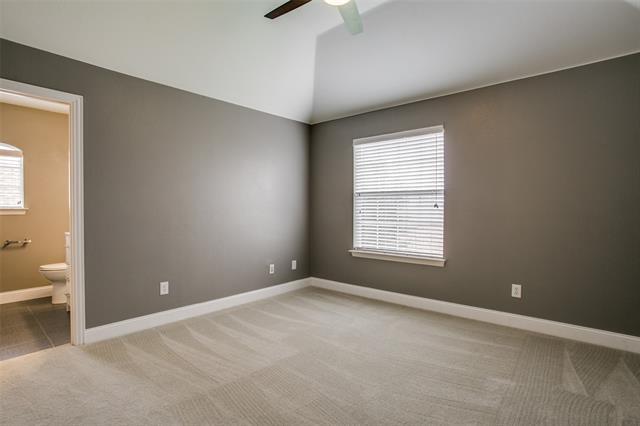 Building Photo - 8740 Dayton Dr