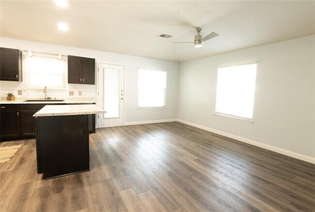 Building Photo - 17506 Bottle Springs Ln
