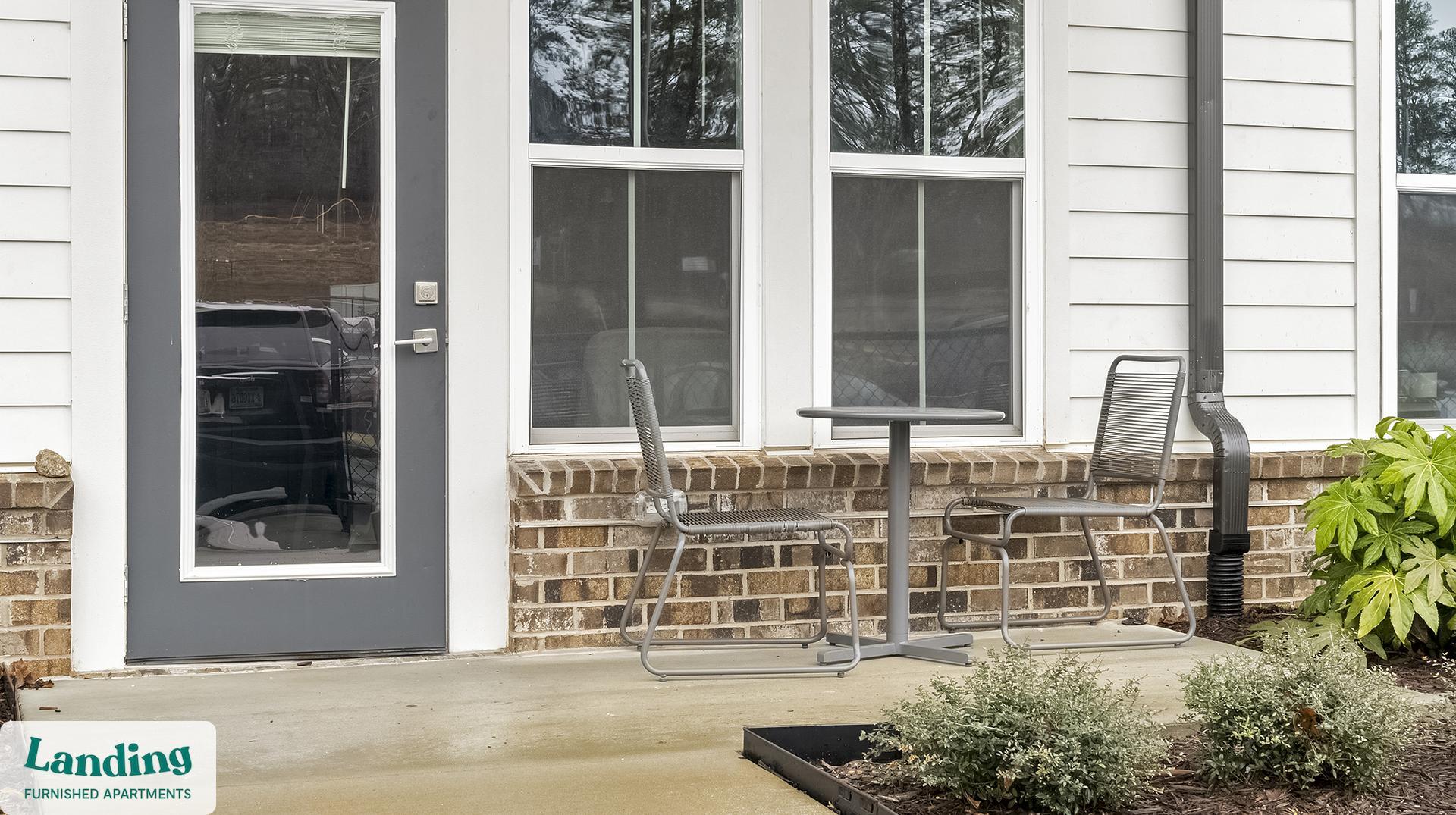 Building Photo - 6025 Riverview Rd SE