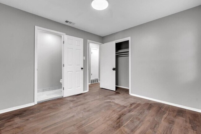 Building Photo - 2165 Pueblo Ave