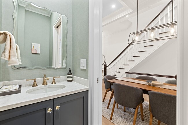 Building Photo - 1111 Bloomfield St