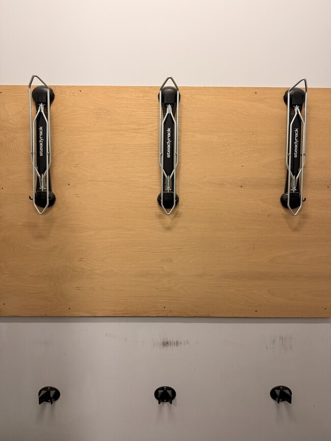 Building Photo - 509 Delaware St