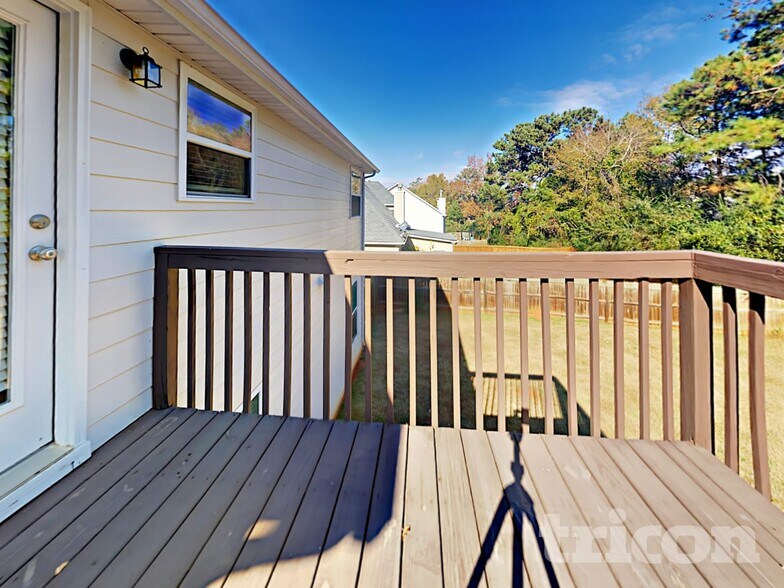 Building Photo - 276 Hawken Trail