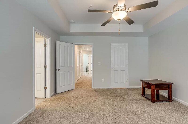 Building Photo - 204 Kinsale Dr