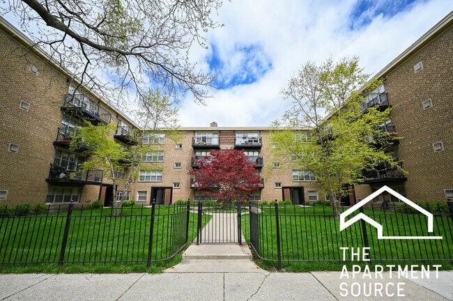 Building Photo - 2530 W Fitch Ave