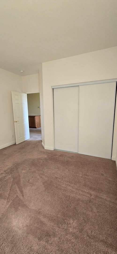 Building Photo - Loma Linda 4 Bedroom Located in Mission La...