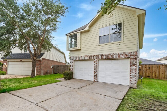 Building Photo - 7103 Biton Dr