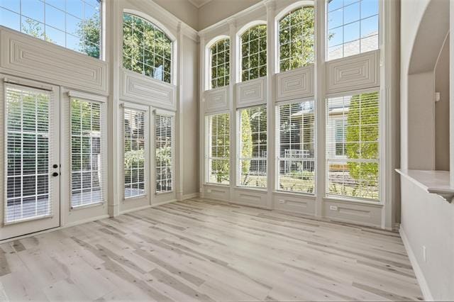 Building Photo - 5404 Balmoral Dr