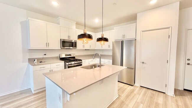 Building Photo - 320 Citrine Trl