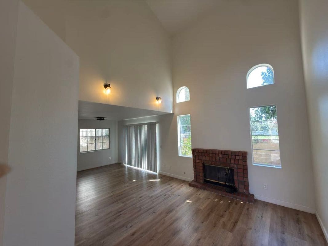 Building Photo - 11450 186th St