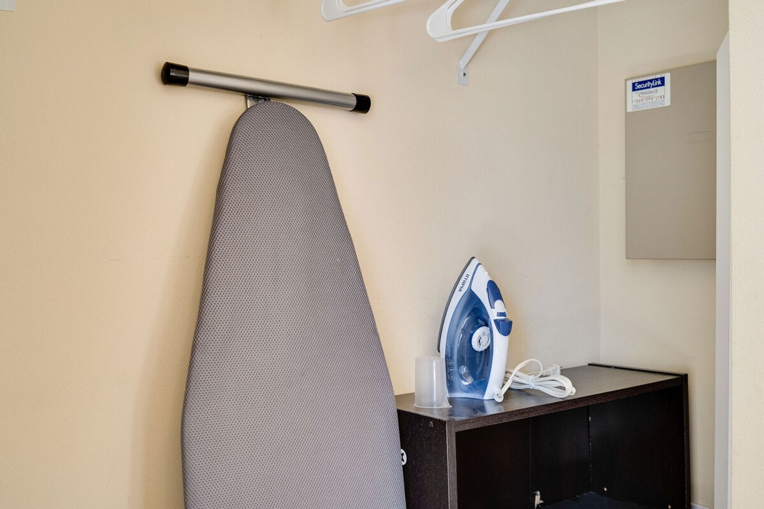 Building Photo - 219 Nickerson St