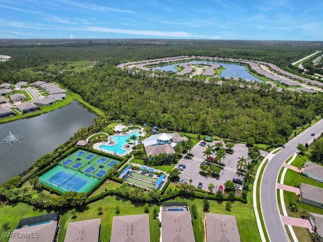 Building Photo - 3446 Acapulco Cir
