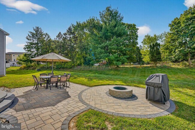 Building Photo - 167 Aspen Ln