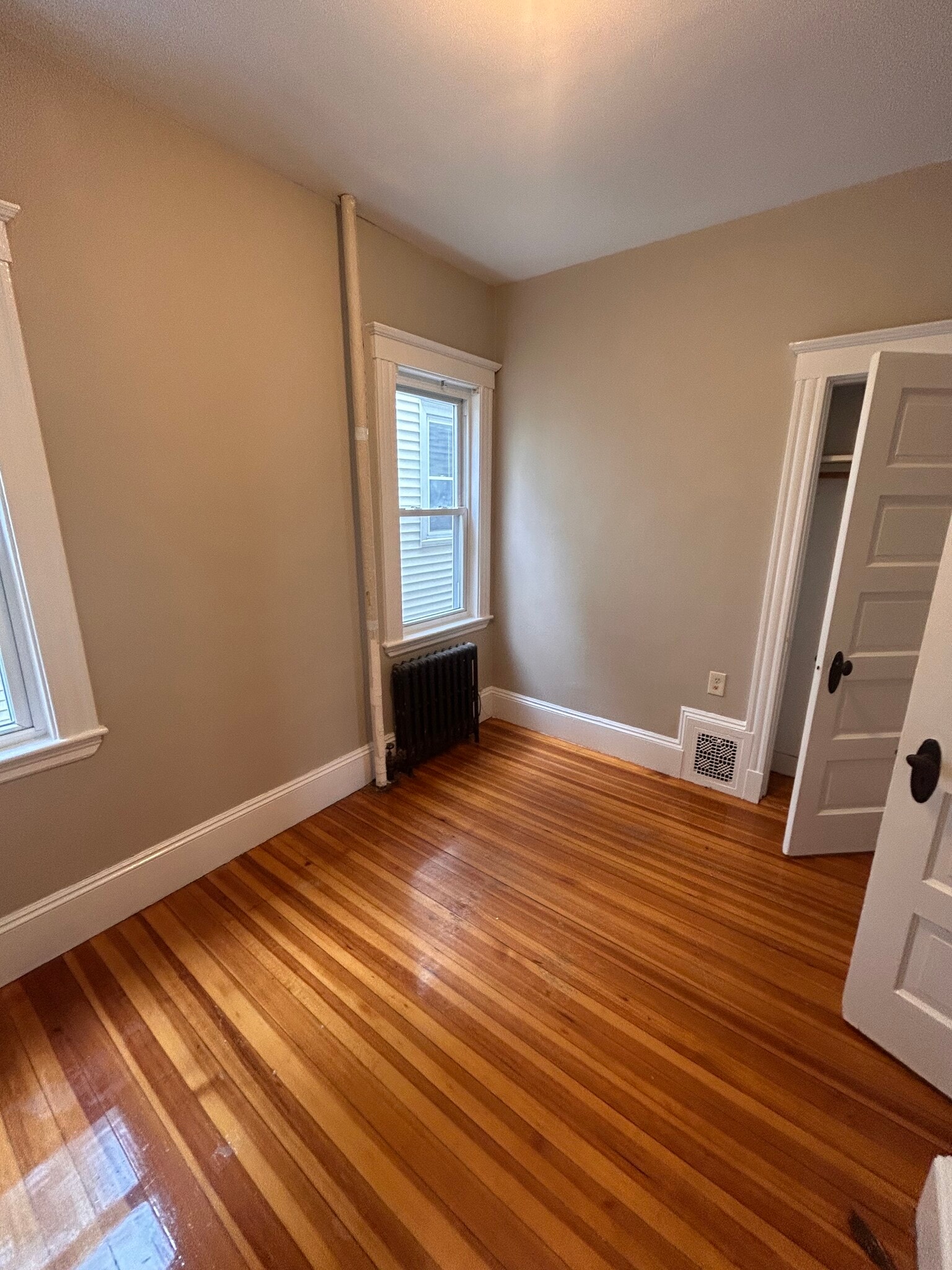 Right Middle Bedroom - 422 Trapelo Rd