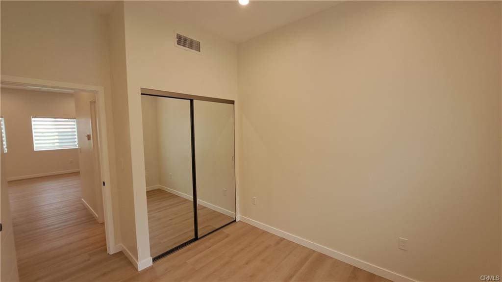 Building Photo - 1658 Del Valle Ave