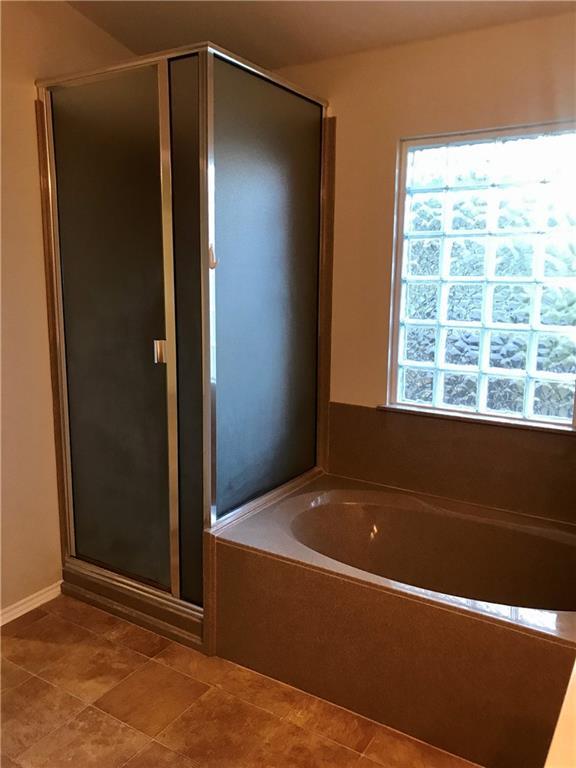 Building Photo - 13609 Pine Warbler Dr