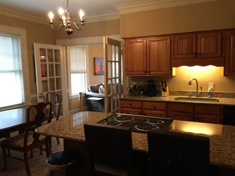 large kitchen/dining room - 418 Clement Ave