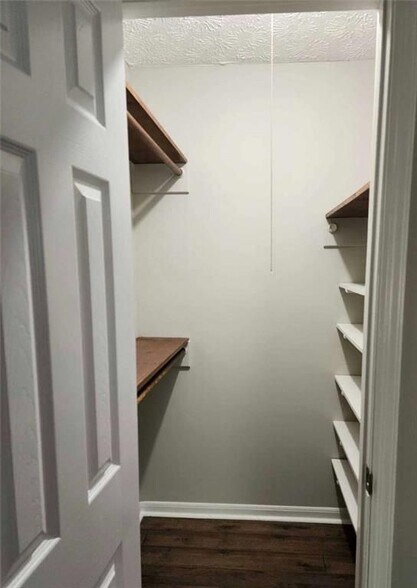 Building Photo - 232 Greensprings Terrace