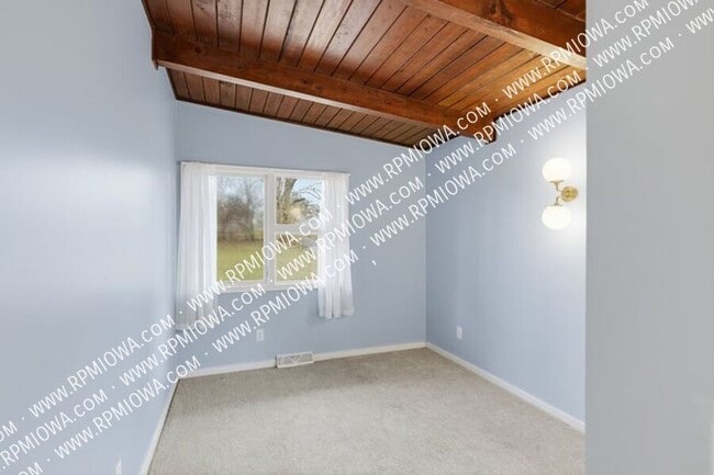 Building Photo - 3135 SW 23rd St