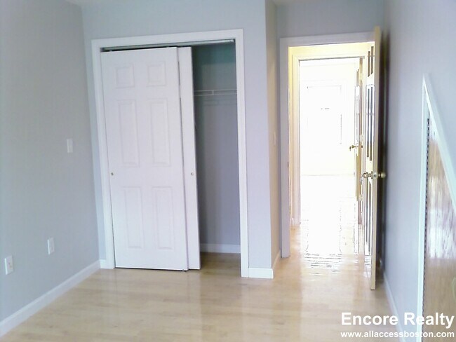 Building Photo - 1778 Commonwealth Ave