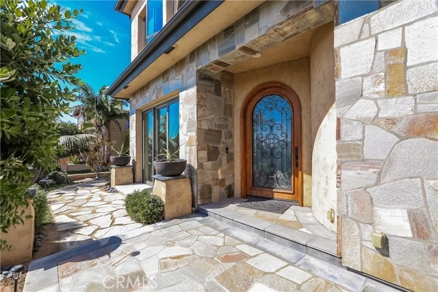 Building Photo - 2824 La Ventana