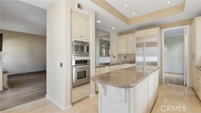 Building Photo - 18 Hillsdale Dr