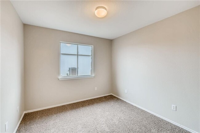 Building Photo - 229 Killian Loop