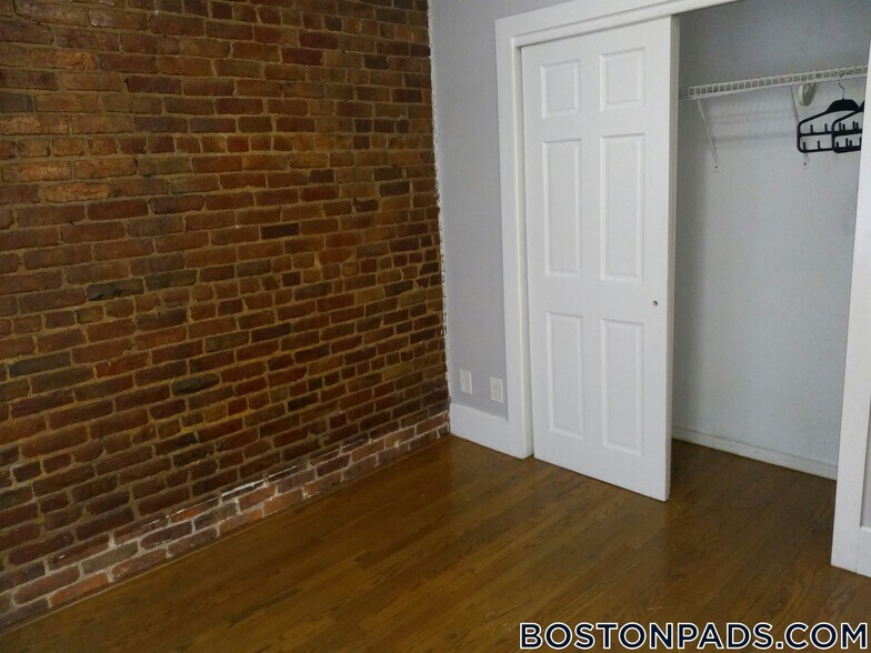 Building Photo - 90 Warrenton St