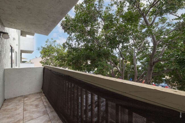 Building Photo - Great opportunity to rent this beautiful c...