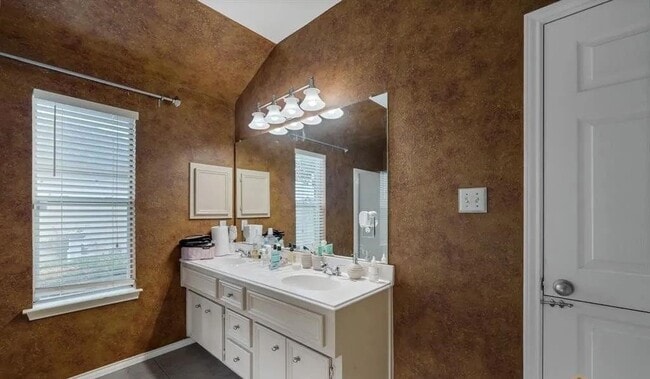Building Photo - 2507 Rustic Trail Ln