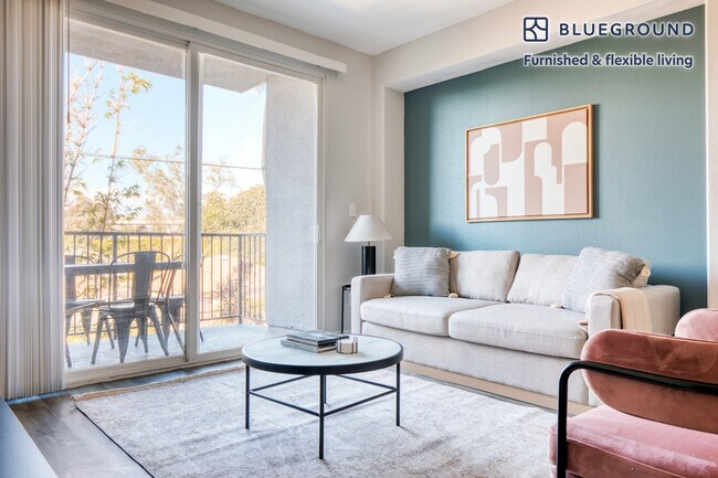 Primary Photo - 2820 Sawtelle Blvd