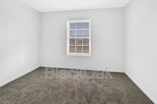 Building Photo - 7609 Garrison Rd