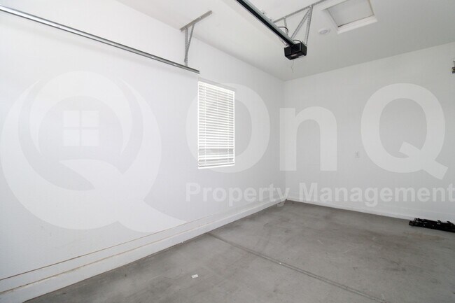 Building Photo - 259 E Sagittarius Pl