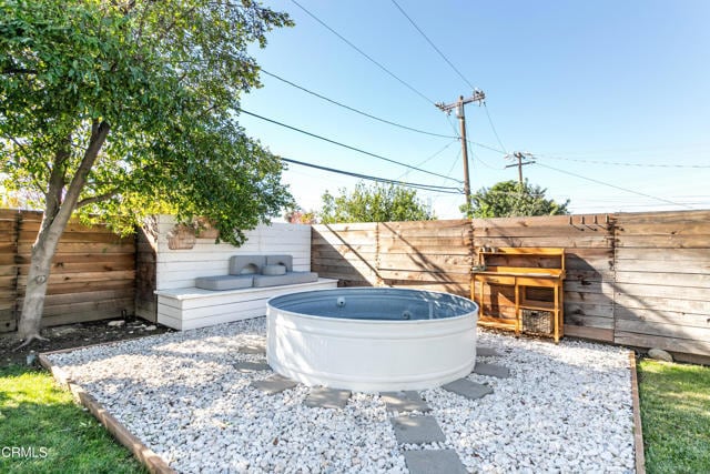 Building Photo - 2960 Royal Oaks Dr