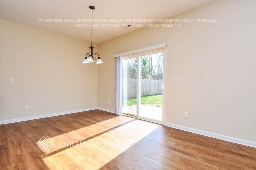 Building Photo - 213 Verrazano Pl
