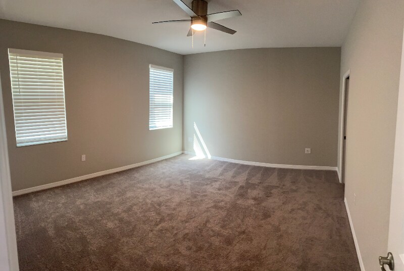 Building Photo - 8523 Loren Cove Dr