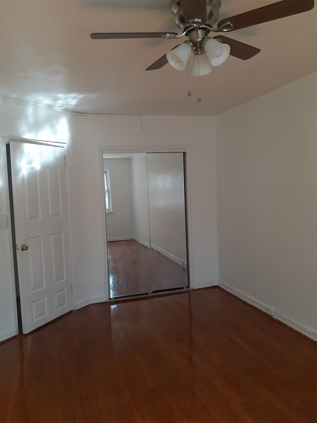 Primary Photo - 960 Clarkson Ave