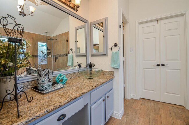 Building Photo - 18106 Rileybrook Cir